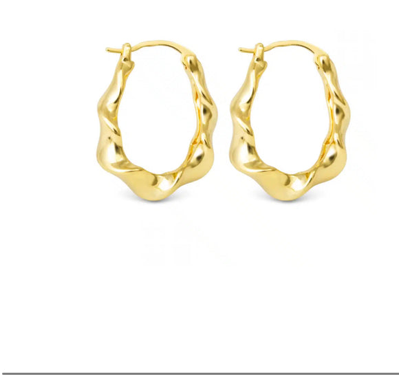 Gold Hailey Polished Twisted Oval Hoop