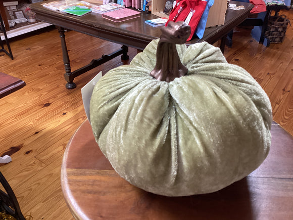 Green pumpkin decor-Shae